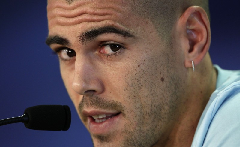 victor valdes liverpool