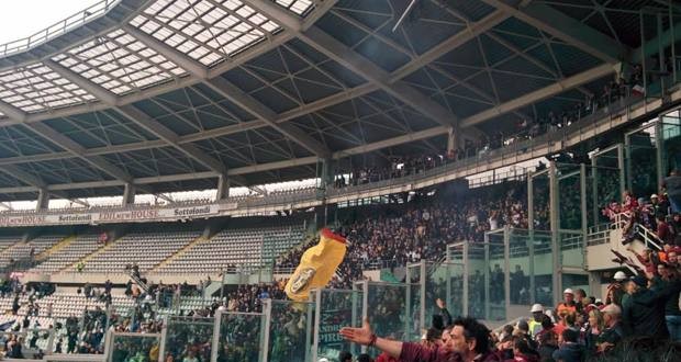 Bomba carta derby Torino