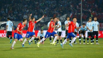 La corsa del Cile dopo il rigore di Sanchez