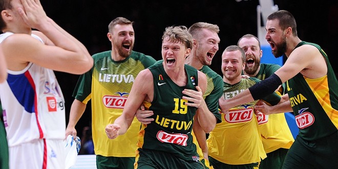 Lituania in semifinale a EuroBasket 2015