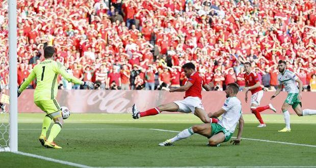 Autorete McAuley Galles-Irlanda del Nord Euro 2016