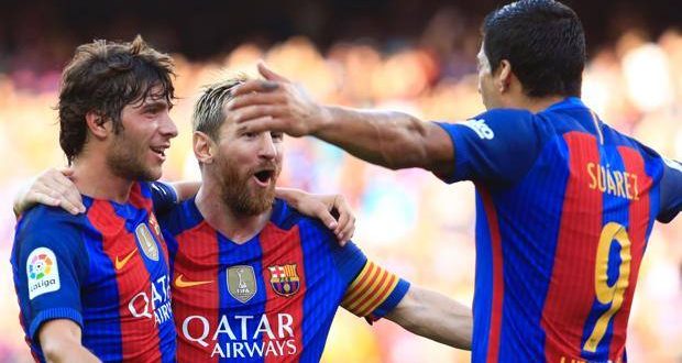 Sergi Roberto-Messi-Suarez Barcellona-Betis Liga, foto Afp