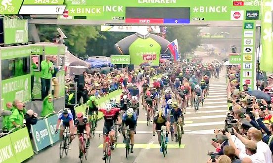 theuns binck bank tour