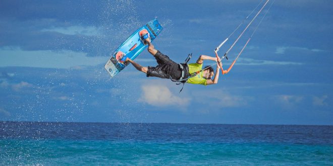 Kitesurfing: Dominare il Vento con la Tavola