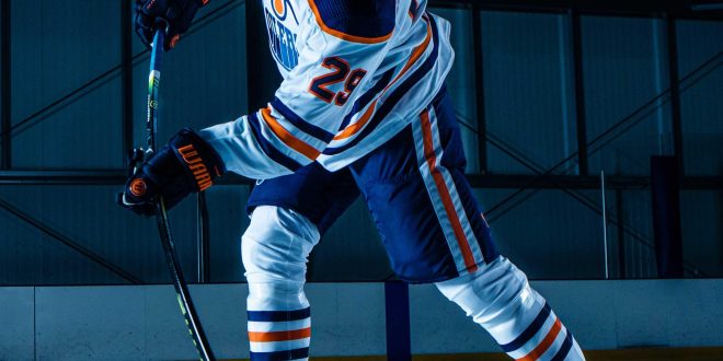 Hockey su Ghiaccio: Potenza e Velocità Sotto Zero