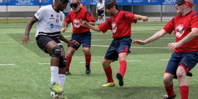 Calcio a 5: Tattiche Vincenti e Allenamento Specifico