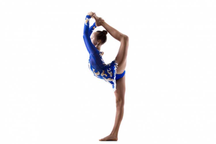 Ginnastica Ritmica: Accessori Essenziali e Routine di Base