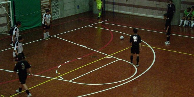 Calcio a 5: Tattiche di Gioco e Preparazione Fisica