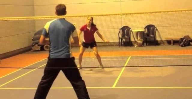 Badminton: Strategie di Doppio per Vincere il Match