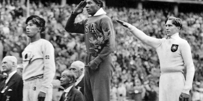 Jesse Owens a Berlino ’36: quattro ori contro il nazismo