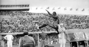 Il salto impossibile di Bob Beamon a Città del Messico 1968