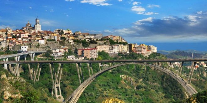Il Catanzaro: aquile calabresi che puntano in alto